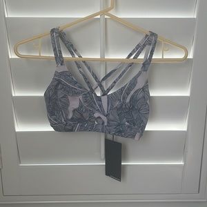 NWT Hurley Bikini Top